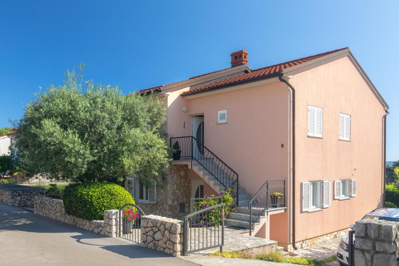 Apartment Lavanda With Beautiful Garden クルク エクステリア 写真
